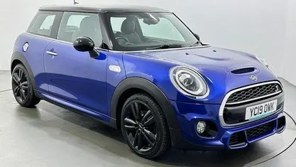 Used Mini Cooper S Hatch 192 HP (141 kW) 2019 Blue Hatchback