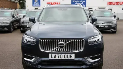 Used Volvo XC90 Inscription 235 HP (172 kW) 2021 Blue SUV