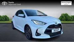 Used 2025 Toyota Yaris Hybrid Design Hatchback | £19,134 (Fair price)