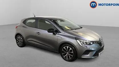 Used Renault Clio V Evolution 90 HP (66 kW) 2023 Grey Hatchback