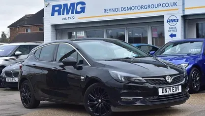 Used Vauxhall Astra Edition 145 HP (106 kW) 2021 Black Hatchback