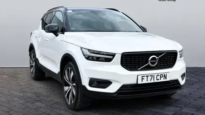 Used Volvo XC40 Ultimate 262 HP (192 kW) 2024 White SUV