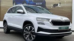 Moon white metallic Used 2022 Skoda Karoq SE L SUV | £21,150 (Fair price)