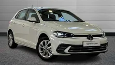 Purewhite New 2024 VW Polo Style Hatchback | £17,991 (Good price)