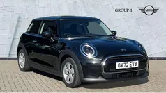 Black Used 2022 Mini Cooper Classic Hatchback | £17,495 (Fair price)