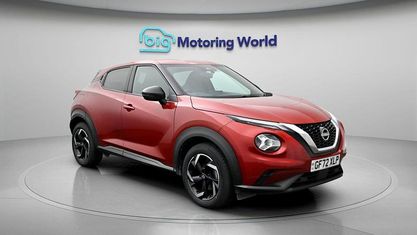 Używany Nissan Juke N-Connecta 114 KM (83 kW) 2022 Czerwony SUV