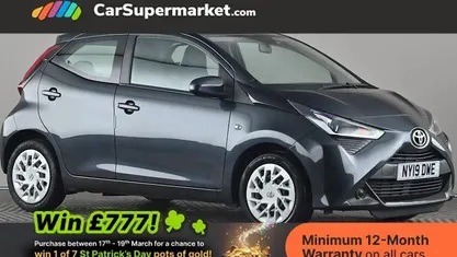 Used Toyota Aygo X-play 72 HP (52 kW) 2020 Hatchback