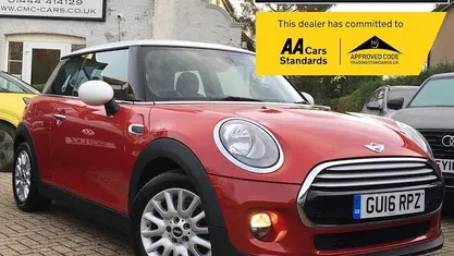 Used 2017 Mini Cooper D Hatch Hatchback | £6,790 (Fair price)