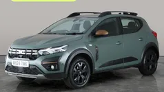 Used 2025 Dacia Sandero Extreme Hatchback | £12,681 (Fair price)