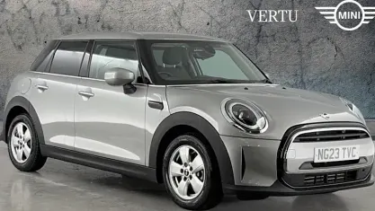 Used Mini Cooper Classic 136 HP (100 kW) 2022 Silver Hatchback
