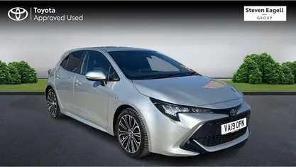 Used Toyota Corolla Design 184 HP (135 kW) 2022 Hatchback