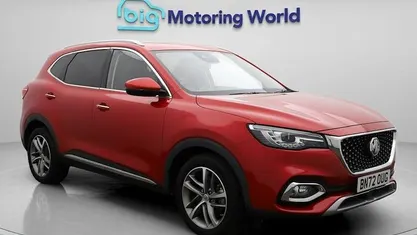 Red Used 2022 MG HS Exclusive SUV | £16,200 (Fair price)