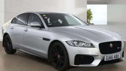 Used Jaguar XF S 300 HP (220 kW) 2020 Sedan
