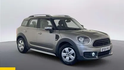 Used Mini Cooper Classic 136 HP (100 kW) 2019 Silver Hatchback