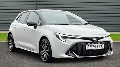 Begagnad Toyota Corolla Sport 140 HK (102 kW) 2026 Halvkombi