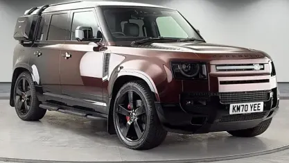 Usado Land Rover Defender 400 HP (294 kW) 2024 SUV