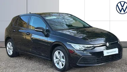 Used VW Golf VIII Life 110 HP (80 kW) 2024 Hatchback