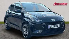 Black Used 2024 Hyundai i10 Premium Hatchback | £15,999 (Fair price)