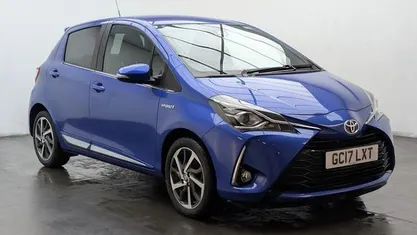 Used Toyota Yaris Hybrid 101 HP (74 kW) 2020 Hatchback