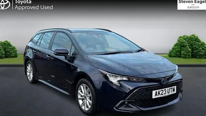 Used 2025 Toyota Corolla Estate | £20,995 (Good price)