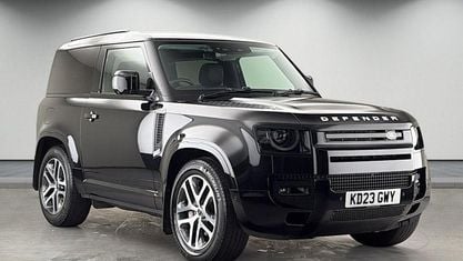 Używany Land Rover Defender S 400 KM (294 kW) 2023 Czarny SUV