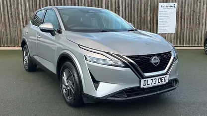 Used Nissan Qashqai Acenta Premium 158 HP (116 kW) 2023 Silver SUV