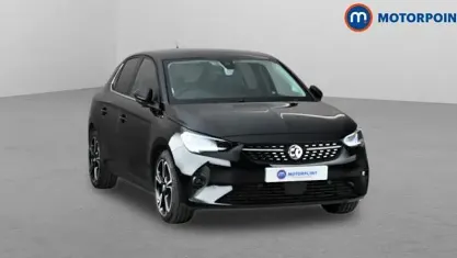 Używany Vauxhall Corsa Elite 101 KM (74 kW) 2021 Czarny Hatchback
