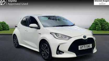 Used Toyota Yaris Hybrid Design 116 HP (85 kW) 2026 Hatchback