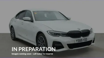 Begagnad BMW 330e M Sport 292 HK (214 kW) 2019 Vit Sedan