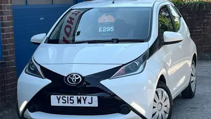 Used Toyota Aygo X-play 69 HP (50 kW) 2018 Hatchback