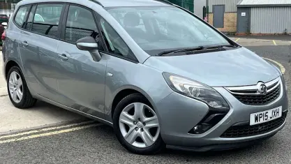 Used Vauxhall Zafira Tourer 140 HP (102 kW) 2015 Silver MPV