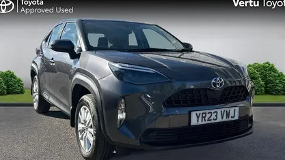 Used 2025 Toyota Yaris Hybrid Estate | £19,635 (Super price)