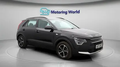 Used 2022 Kia Niro SUV | £16,800 (Fair price)