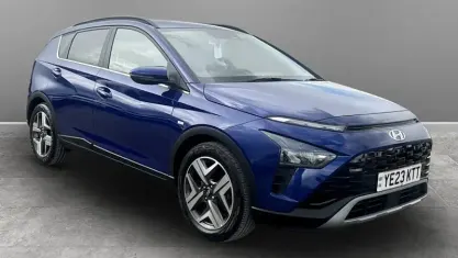 Used Hyundai Bayon Premium 101 HP (74 kW) 2023 Blue SUV