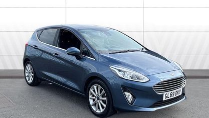 Używany Ford Fiesta Titanium 101 KM (74 kW) 2021 Hatchback