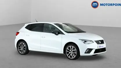Usado Seat Ibiza XCELLENCE Lux 110 CV (80 kW) 2023 Blanco Utilitario