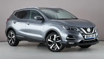 Used Nissan Qashqai N-Motion 140 HP (102 kW) 2020 Grey SUV