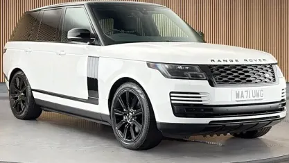 Used Land Rover Range Rover 404 HP (297 kW) 2021 White SUV