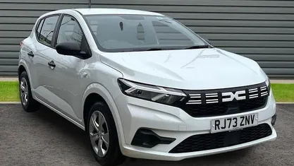 Used Dacia Sandero Essentiel 91 HP (66 kW) 2025 Hatchback