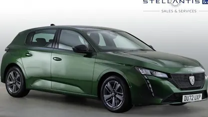 Used Peugeot 308 Active Premium 131 HP (96 kW) 2023 Hatchback