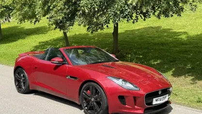 Used Jaguar F-Type Supercharged 381 HP (280 kW) 2014 Red Cabriolet
