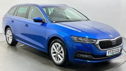 Gebraucht Skoda Octavia SE L 204 PS (150 kW) 2022 Blau Kombi