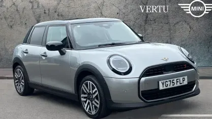 Used Mini Cooper Classic 150 kW (204 HP) 2025 Silver Hatchback