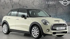 White Used 2018 Mini Cooper S Hatch Hatchback | £16,836 (Fair price)