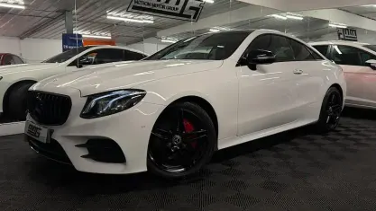 Used Mercedes E220 AMG Line Premium Plus 194 HP (142 kW) 2019 Coupe