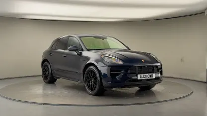 Used Porsche Macan 380 HP (279 kW) 2020 Night blue SUV
