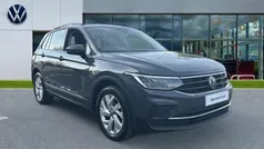 Dolphin grey metallic Used 2021 VW Tiguan Life SUV | £19,849 (Fair price)
