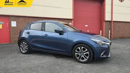 Used Mazda 2 Inclusive 116 HP (85 kW) 2017 Blue Hatchback