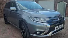 Used 2016 Mitsubishi Outlander P-HEV Estate | £7,480 (Fair price)