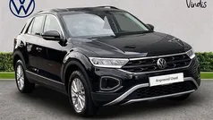 Black Used 2022 VW T-Roc Life SUV | £17,931 (Fair price)